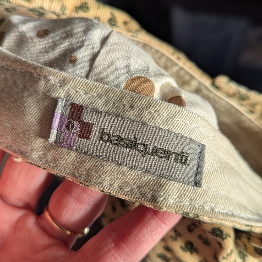 Floral Patterned Cap - image 2